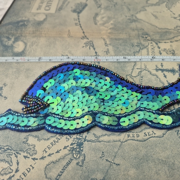 Hand Emnroiderd Fish Sequence Vibrant  Blue and Green Applique  Patch - Picture 4 of 8